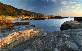 Küste, Felsen, Meer, Abenddämmerung HD Hintergrundbilder