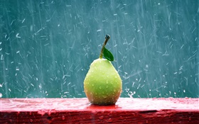 Fruit close-up, Birne in der regen HD Hintergrundbilder