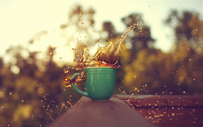Eine Tasse Kaffee, Wasserspritzen Hintergrundbilder Bilder