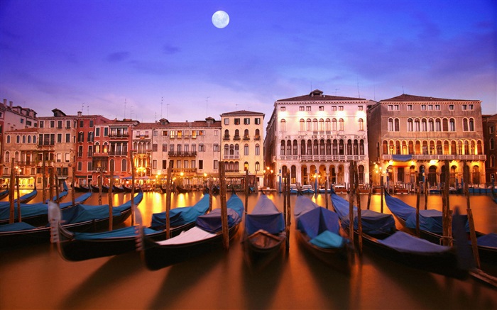Venezianische Nacht, Boot, Haus, Fluss, Lichter, Mond Hintergrundbilder Bilder