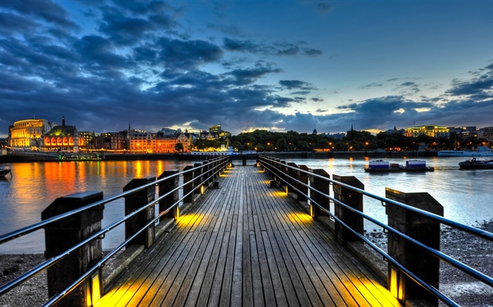 Stadt, Pier, Brücke, Fluss, Häuser, Lichter, Nacht Hintergrundbilder Bilder