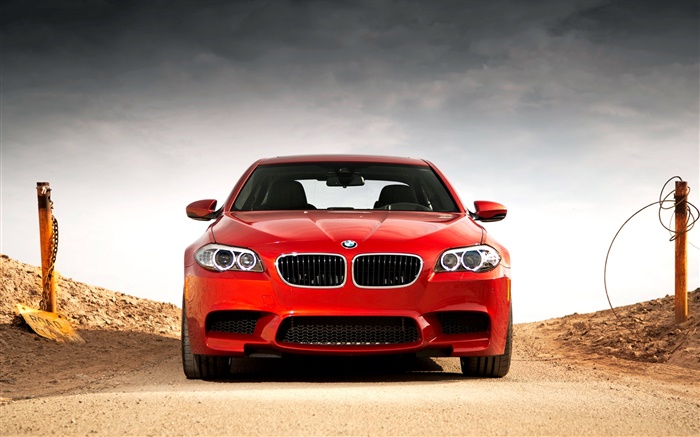 red BMW M5 F10 Auto Vorderansicht Hintergrundbilder Bilder