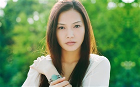 Yoshioka Yui, japanische Sängerin 04 HD Hintergrundbilder