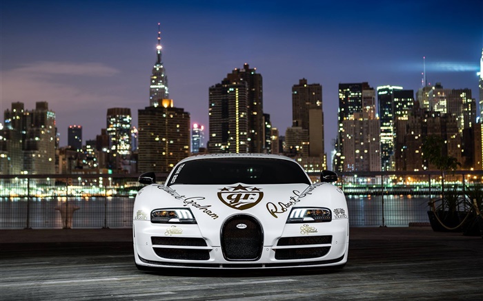 Bugatti Veyron weiß Supersportwagen Vorderansicht, Nacht Hintergrundbilder Bilder