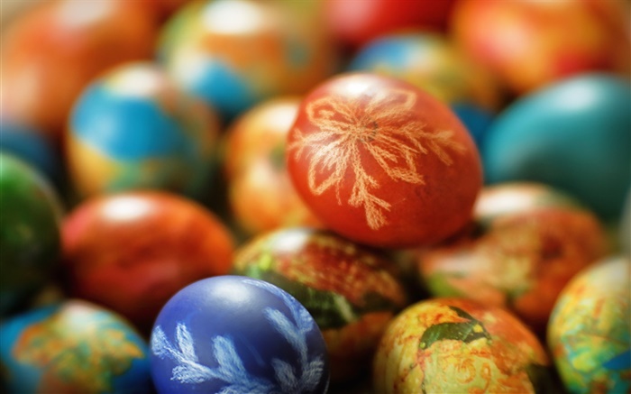 Ostern, bunte Eier Hintergrundbilder Bilder