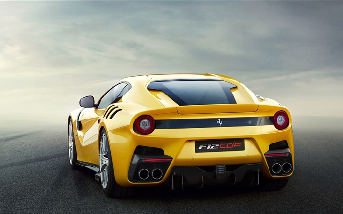 Ferrari F12 gelb supercar Rückansicht Hintergrundbilder Bilder