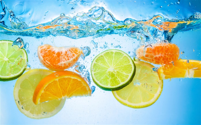 Fruit Stück in Wasser, Zitrusfrüchte Hintergrundbilder Bilder