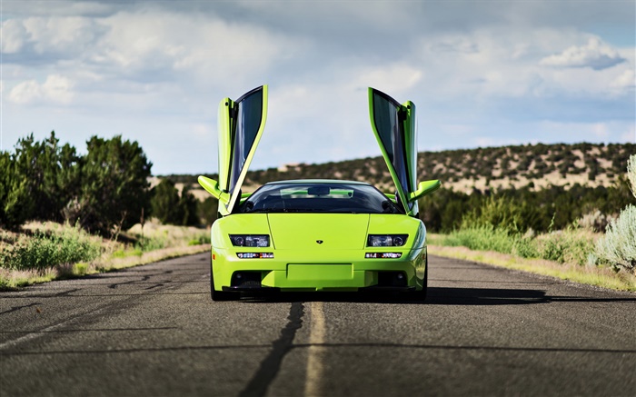 Grün Lamborghini supercar Vorderansicht, Flügel Hintergrundbilder Bilder