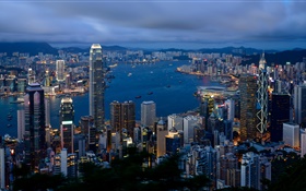 Hongkong, Stadt, Gebäude, bewölkter Himmel, morgens