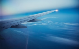Passagierflugzeug, Himmel, Wolken, Flugzeugflügel HD Hintergrundbilder