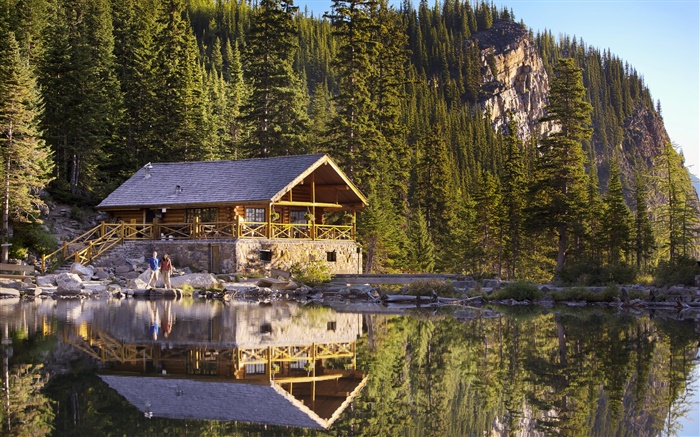 Kanada, Banff-Nationalpark, See Agnes, Berge, Haus, Menschen, Pier Hintergrundbilder Bilder