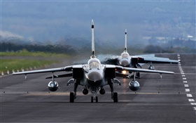 Panavia Tornado kämpfer, bomber, Flughafen HD Hintergrundbilder