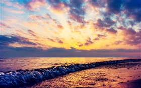 Meer, Wellen, Strand, Sonnenuntergang, Wolken HD Hintergrundbilder