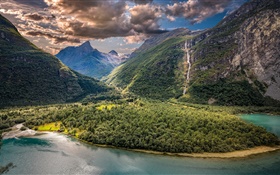 Vikane, Norwegen, Tal, Berge, See, Wolken HD Hintergrundbilder