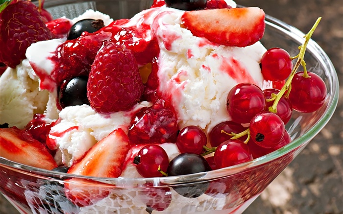 Süße Früchte, Sahne, Erdbeeren, Himbeeren, Johannisbeeren Hintergrundbilder Bilder