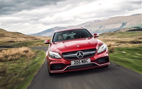 2015 Mercedes-Benz AMG C63 UK-spec rotes Auto Vorderansicht HD Hintergrundbilder