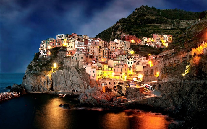 Amalfi, Italien, Nacht, Küste, Stadt, Felsen, Haus, Lichter, Boote Hintergrundbilder Bilder