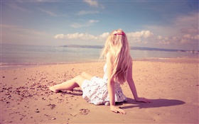 Mädchen Ruhe am Strand, Sonne, Sommer HD Hintergrundbilder