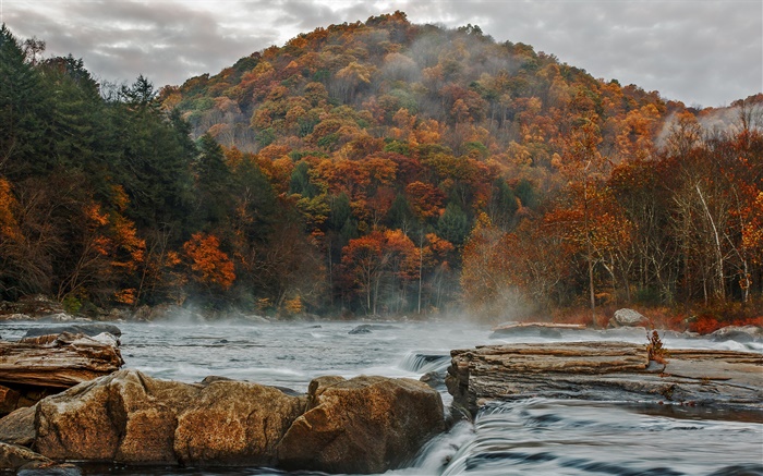 Berge, Himmel, Wolken, Wald, Bäume, Fluss, Steine, Herbst Hintergrundbilder Bilder