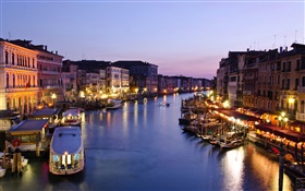Nacht, Venedig, Italien, Kanal, Boote, Häuser, Lichter HD Hintergrundbilder