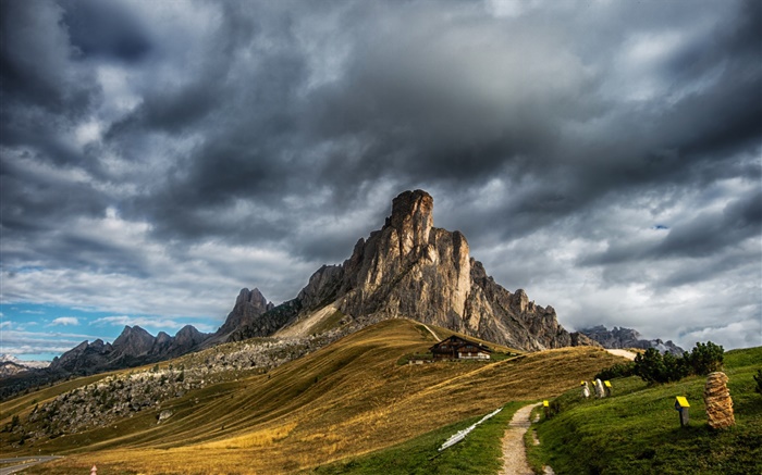 Dolomiten, Italien, Gebirge, Haus, Weg, Wolken Hintergrundbilder Bilder
