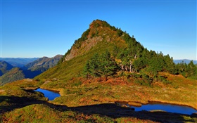 Berg, Bäume, See, Wasser, blauer Himmel HD Hintergrundbilder