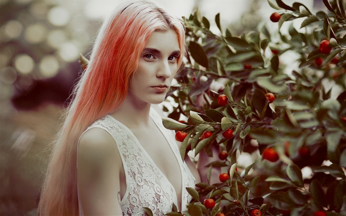 Rote Haare Mädchen, Beeren, Früchte Hintergrundbilder Bilder