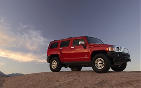 Hummer H3 rotes Auto
