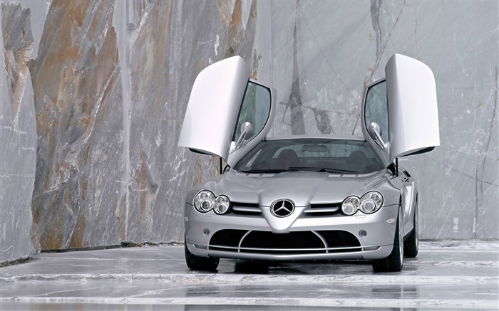 Mercedes-Benz Silberautotüren geöffnet Hintergrundbilder Bilder