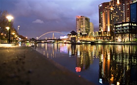 Fluss, Häuser, Brücken, Lampen, Nacht, Stadt HD Hintergrundbilder