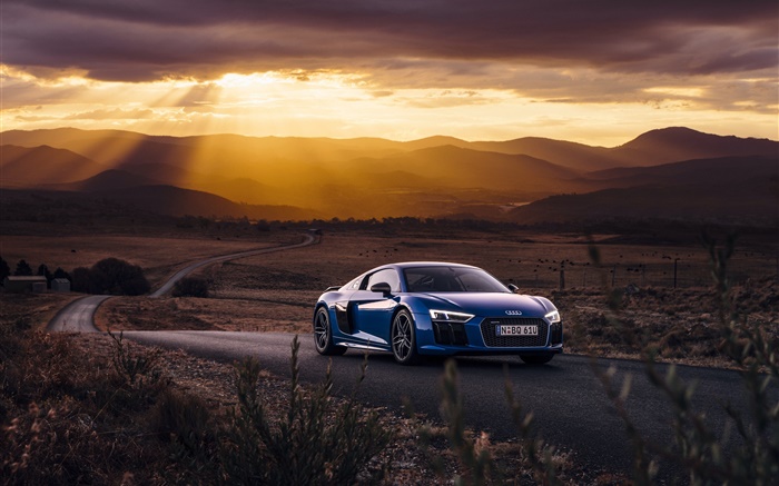 Audi R8 V10 blaues Auto, Sonnenuntergang, Wolken Hintergrundbilder Bilder