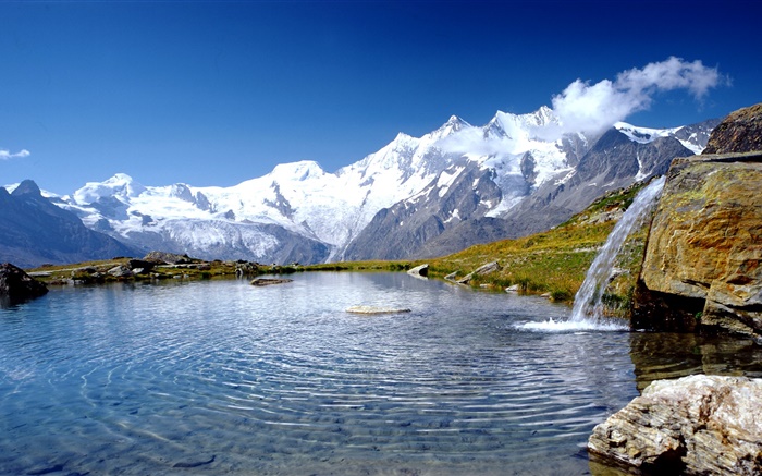Alpen, See, Wolken, blauer Himmel Hintergrundbilder Bilder