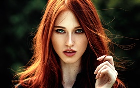 Schöne rote Haare Mädchen, blaue Augen HD Hintergrundbilder