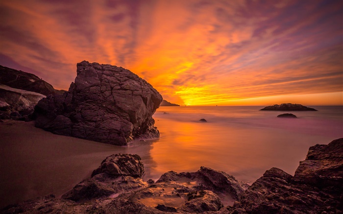 Ozean-Sonnenuntergang, Küste, Felsen, Wolken, rot Himmel Hintergrundbilder Bilder