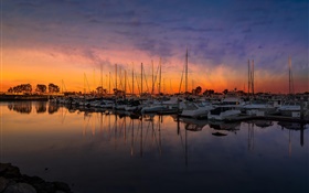 Sonnenuntergang, Bucht, Wasser, Boote, Yachten HD Hintergrundbilder