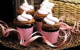 Cupcakes, Schokolade, Sahne, süße Speisen HD Hintergrundbilder