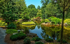 Gibbs Gardens, USA, Teich, Bäume, Gras HD Hintergrundbilder