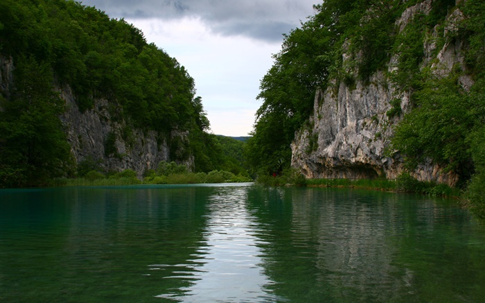 See, Felsen, Berge, Wolken Hintergrundbilder Bilder