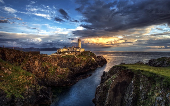 Irland, Leuchtturm, Meer, Felsen, Sonnenuntergang Hintergrundbilder Bilder