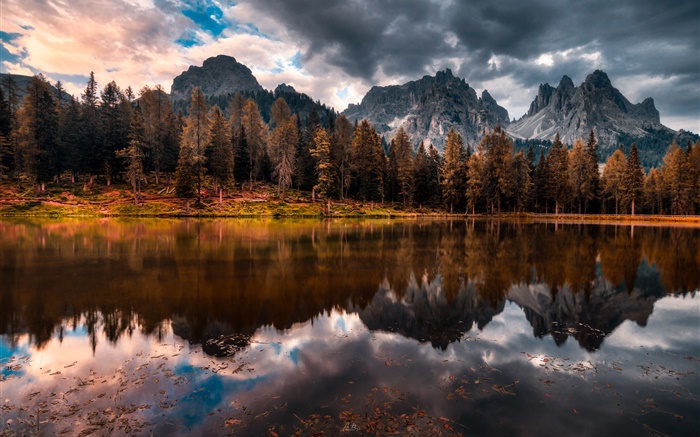 Herbst, See, Berge, Wolken Hintergrundbilder Bilder